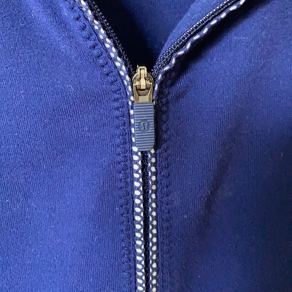 Royal Blue Lululemon athletic wear - Picture 2 of 7